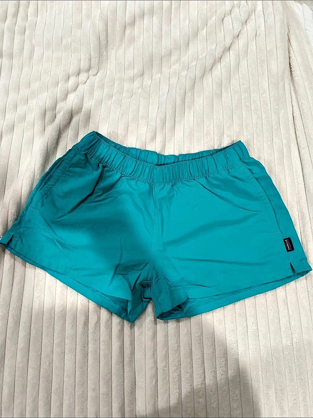 Patagonia Women's Baggies Shorts - 5" Blue Medium